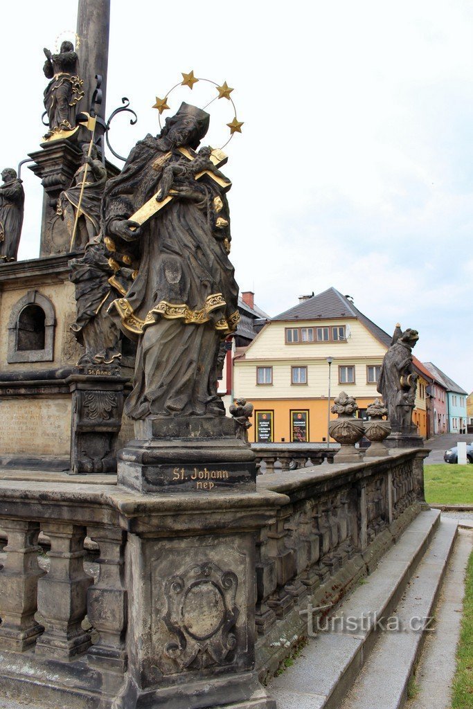 estatua de san Juan de Nepomuceno