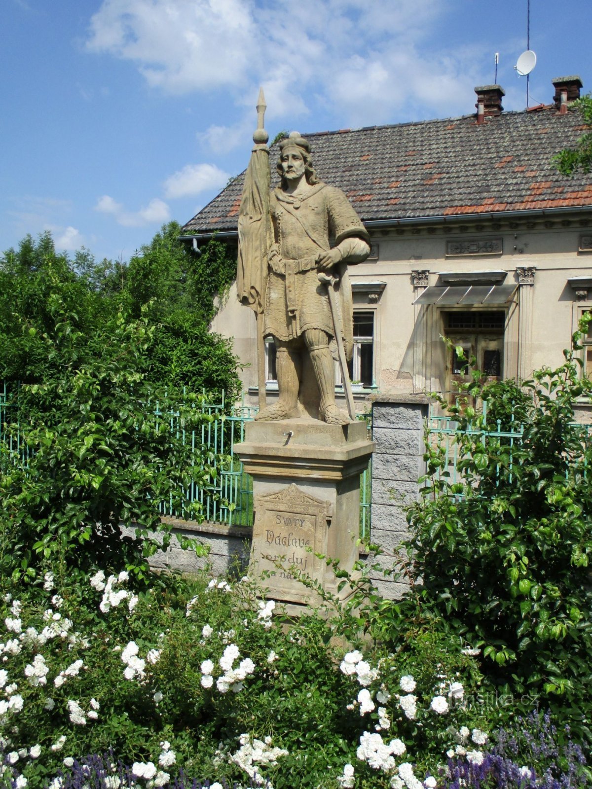 estatua de san Václav (Černčice, 19.6.2019/XNUMX/XNUMX)