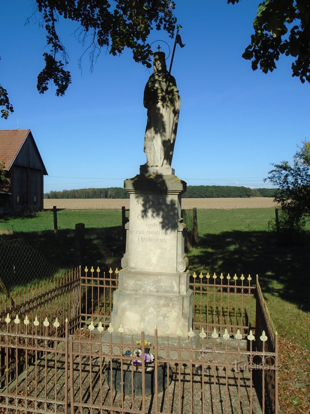 Staty av St. Václav (Sobětuš)