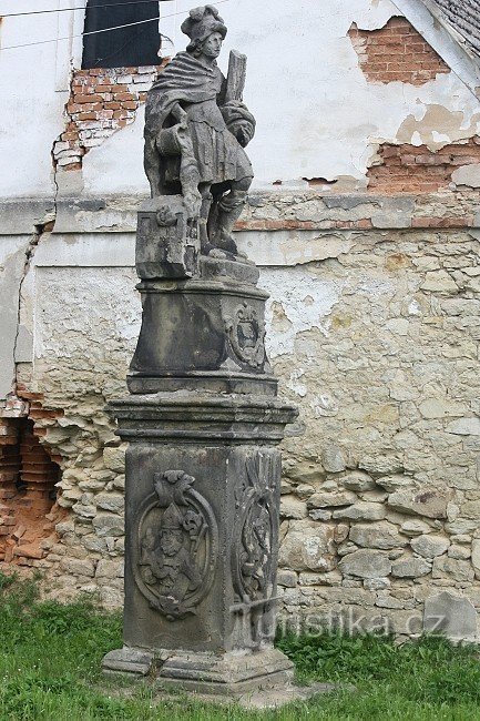 Pyhän Florianin patsas