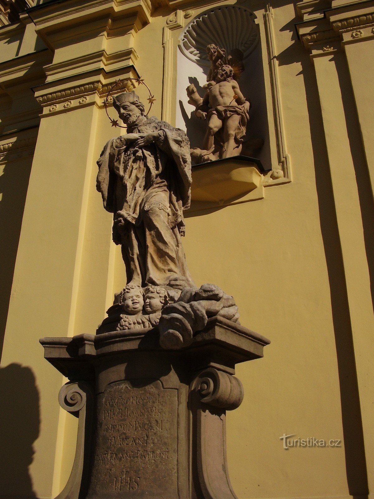 Di tích điêu khắc ở Brno's Tuřany