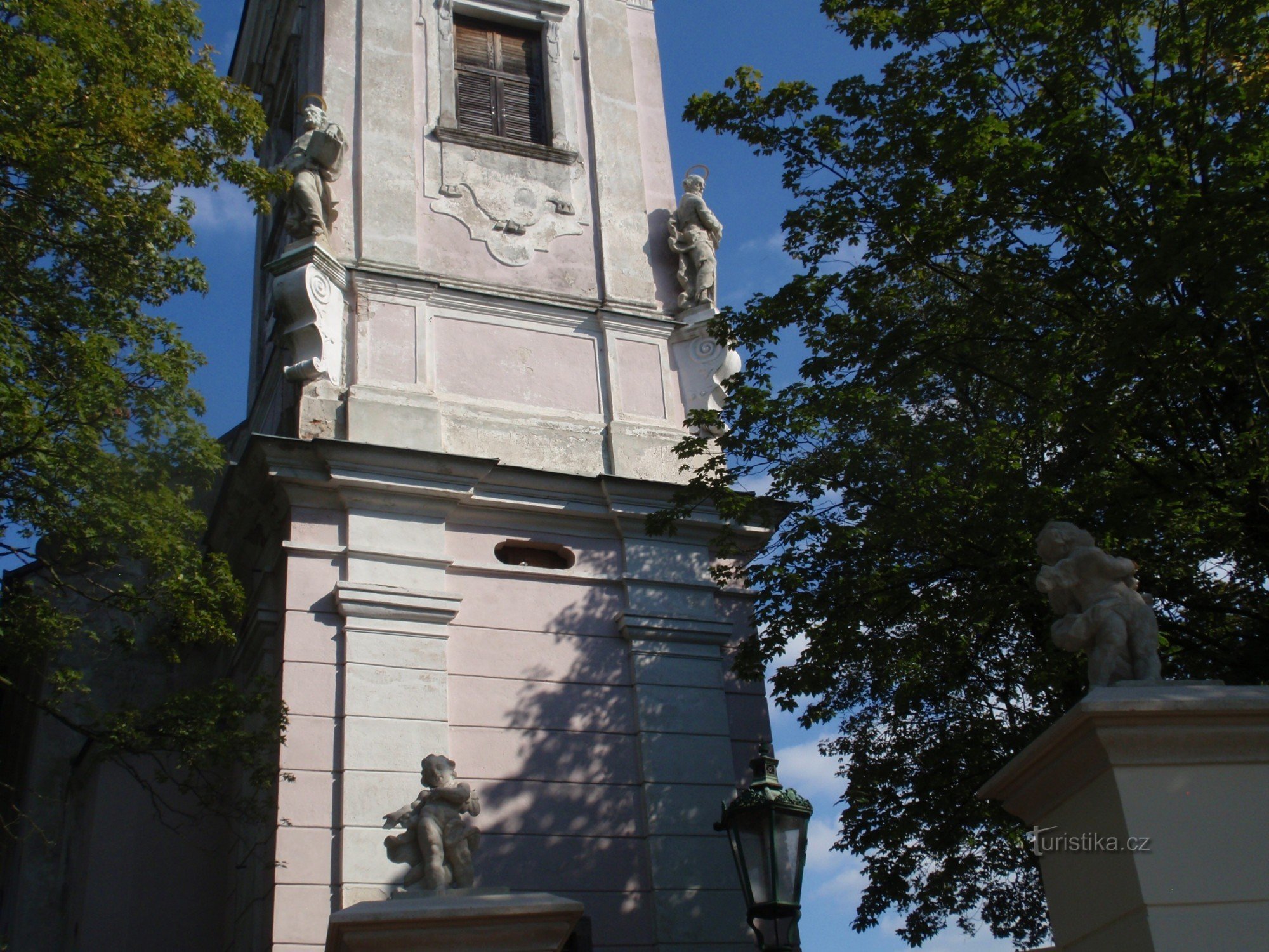 Statues of Alexander Jelínek in Tasov