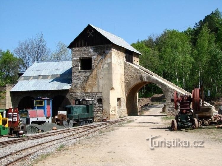 Solvay Quarries: Solvay Quarries