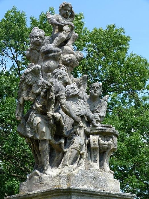 sousoší Apoteózy sv. Jana Nepomuckého