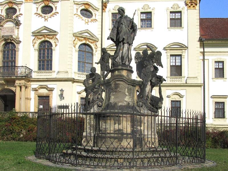 sousoší sv. Jana Nepomuckého