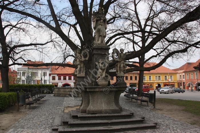 sousoší sv. Jana Nepomuckého