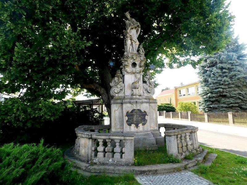 sousoší sv. Jana Nepomuckého