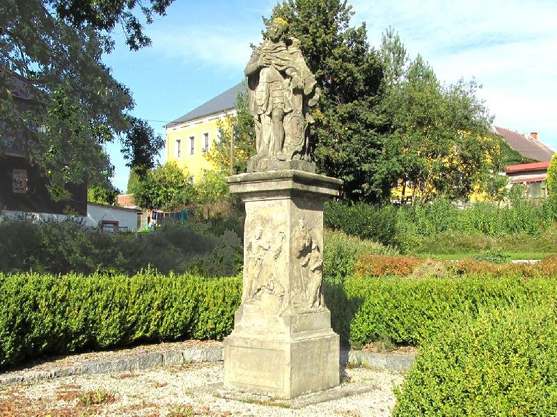 sousoší sv. Jana Nepomuckého a Václava