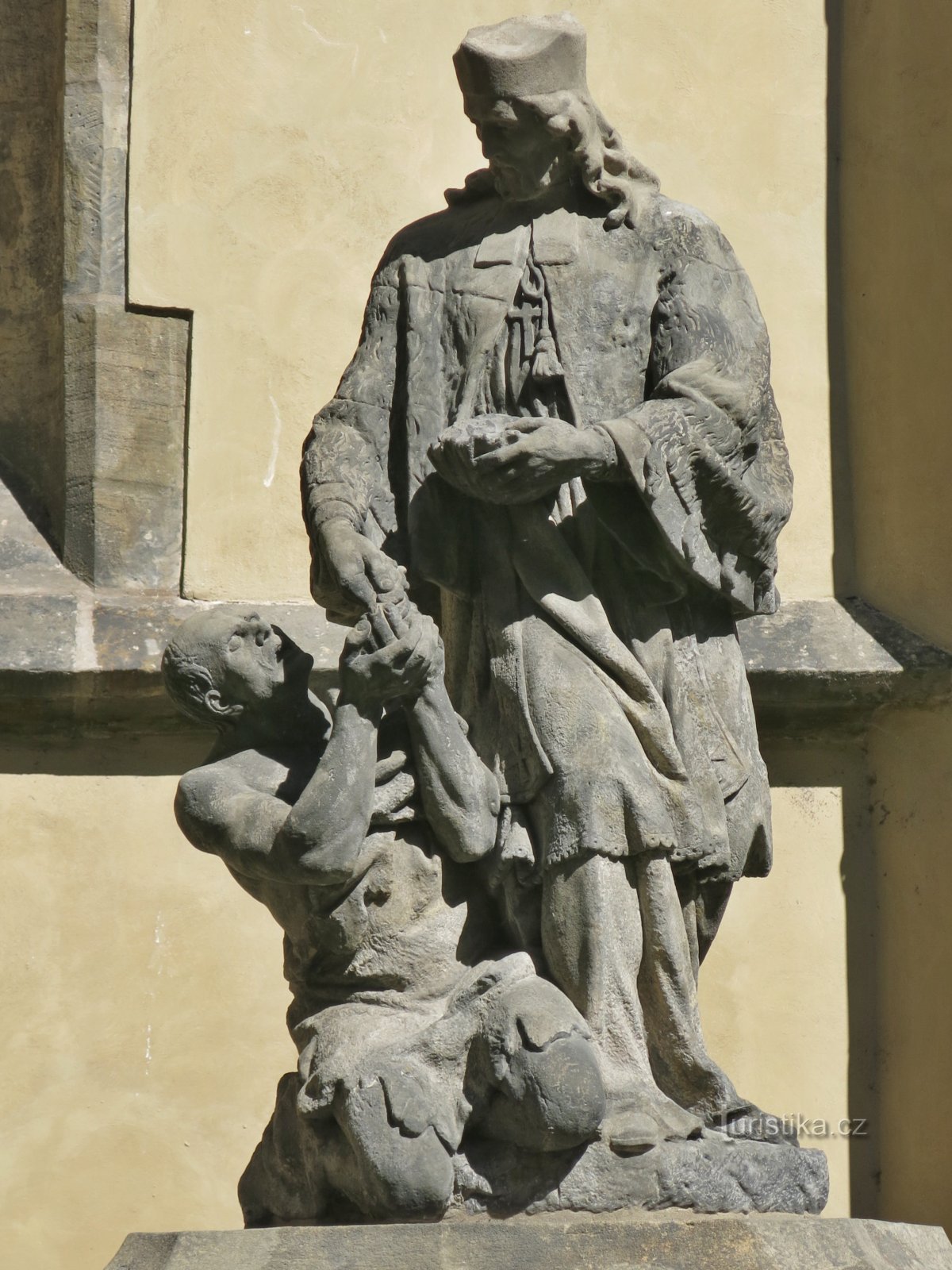 estátua de S. João de Nepomuck Almsman