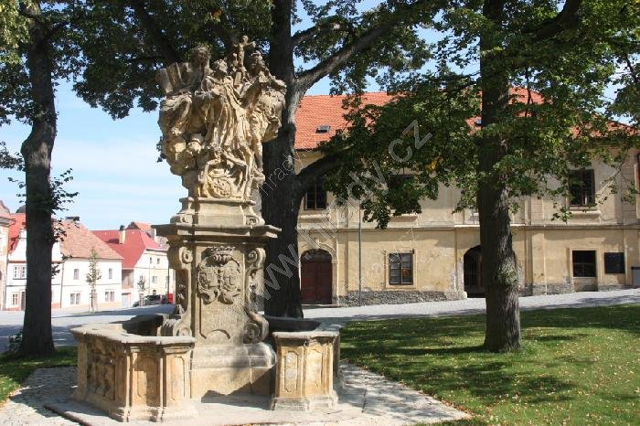 sousoší sv. Jana Nepomuckého