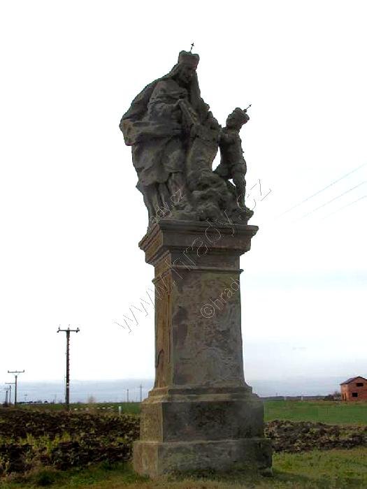 sousoší sv. Ludmily a sv. Václava