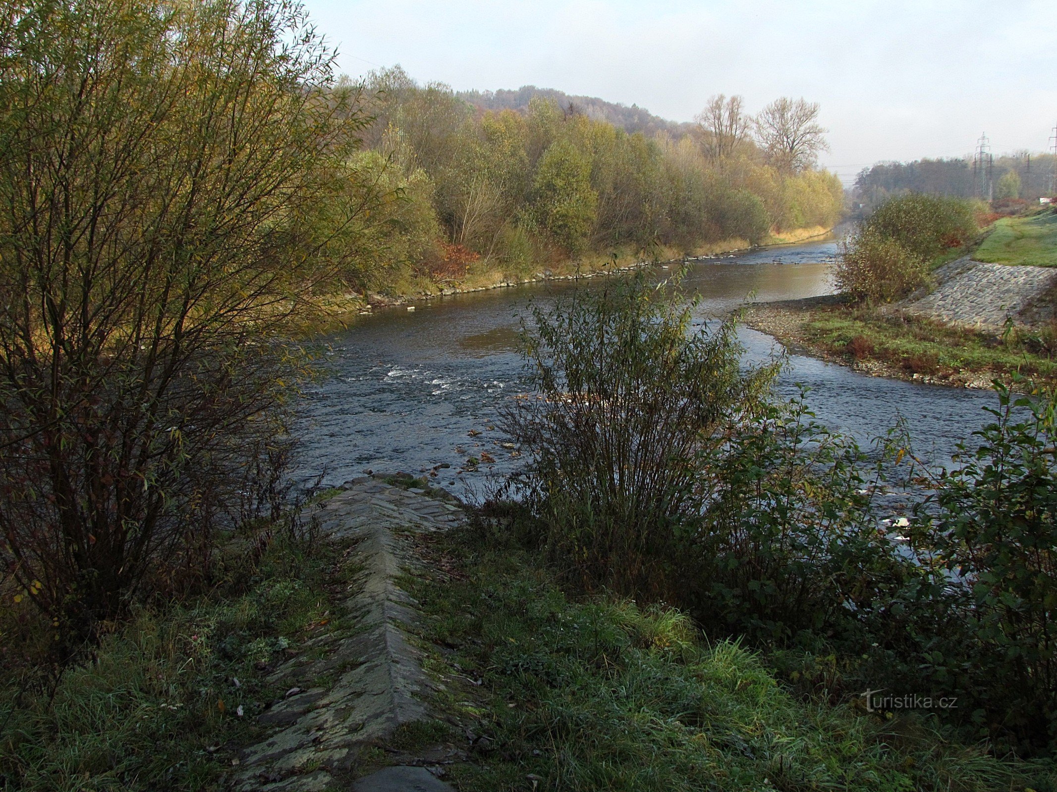 Zusammenfluss von Bečev