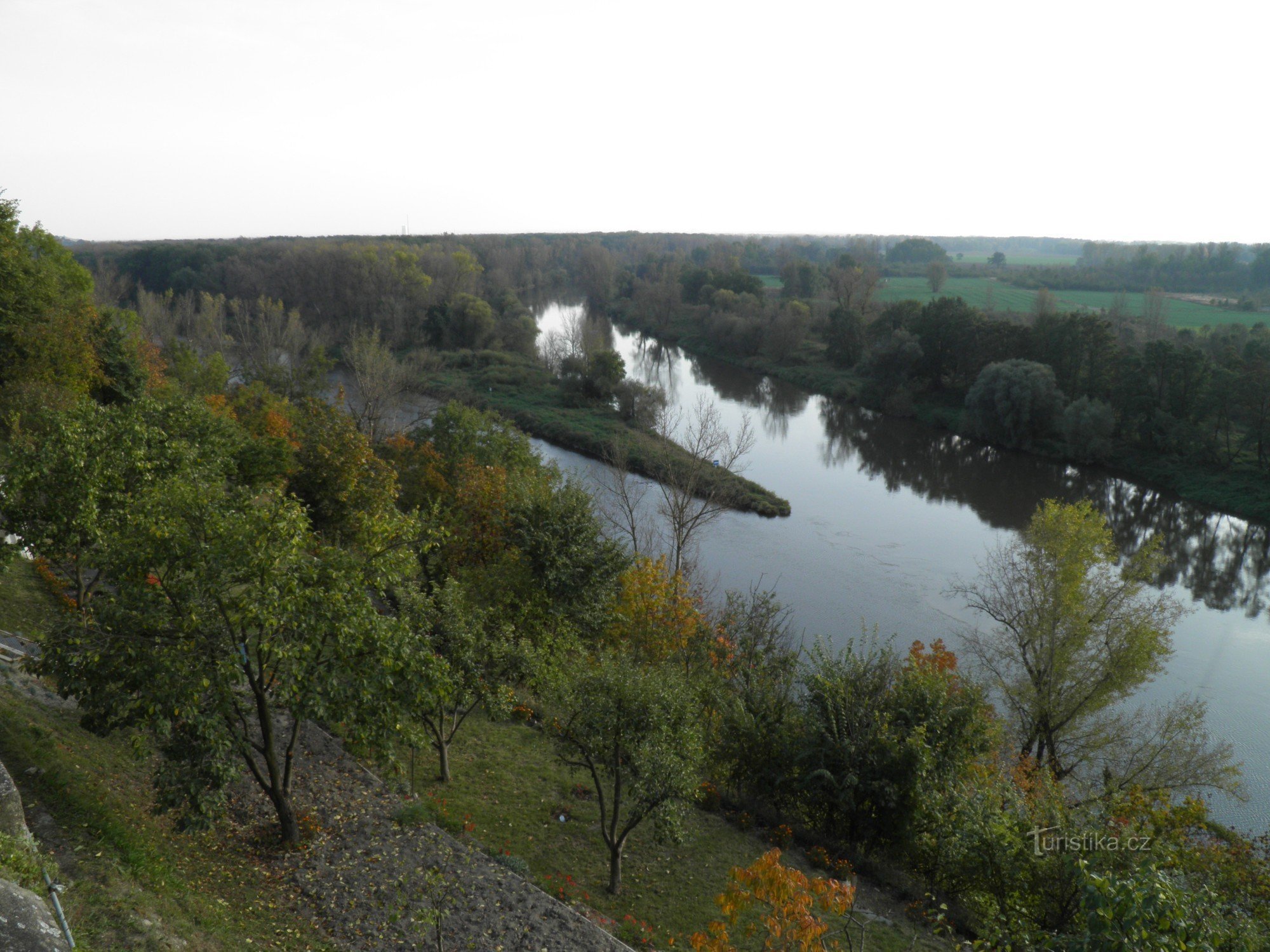 Nơi hợp lưu của sông Elbe và Vltava.