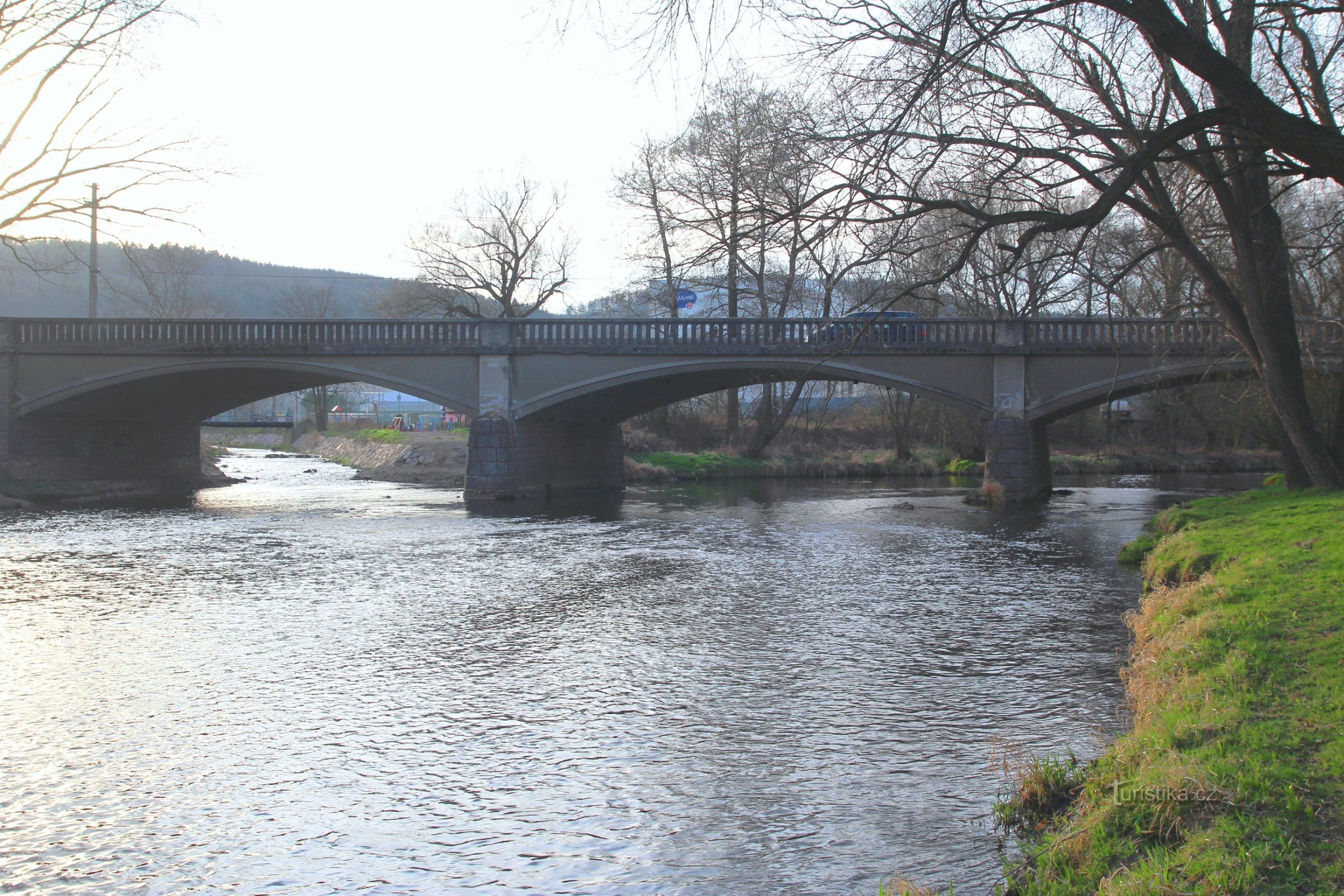 Zusammenfluss von Svratka und Bílí potok