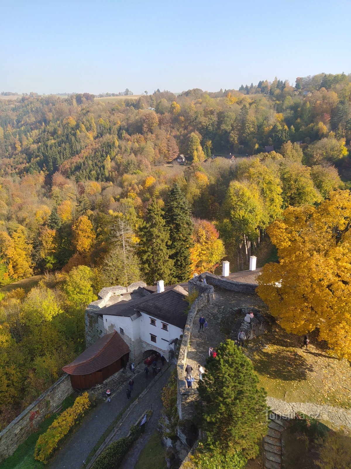 Sovinec - un castello nella regione della Moravia-Slesia