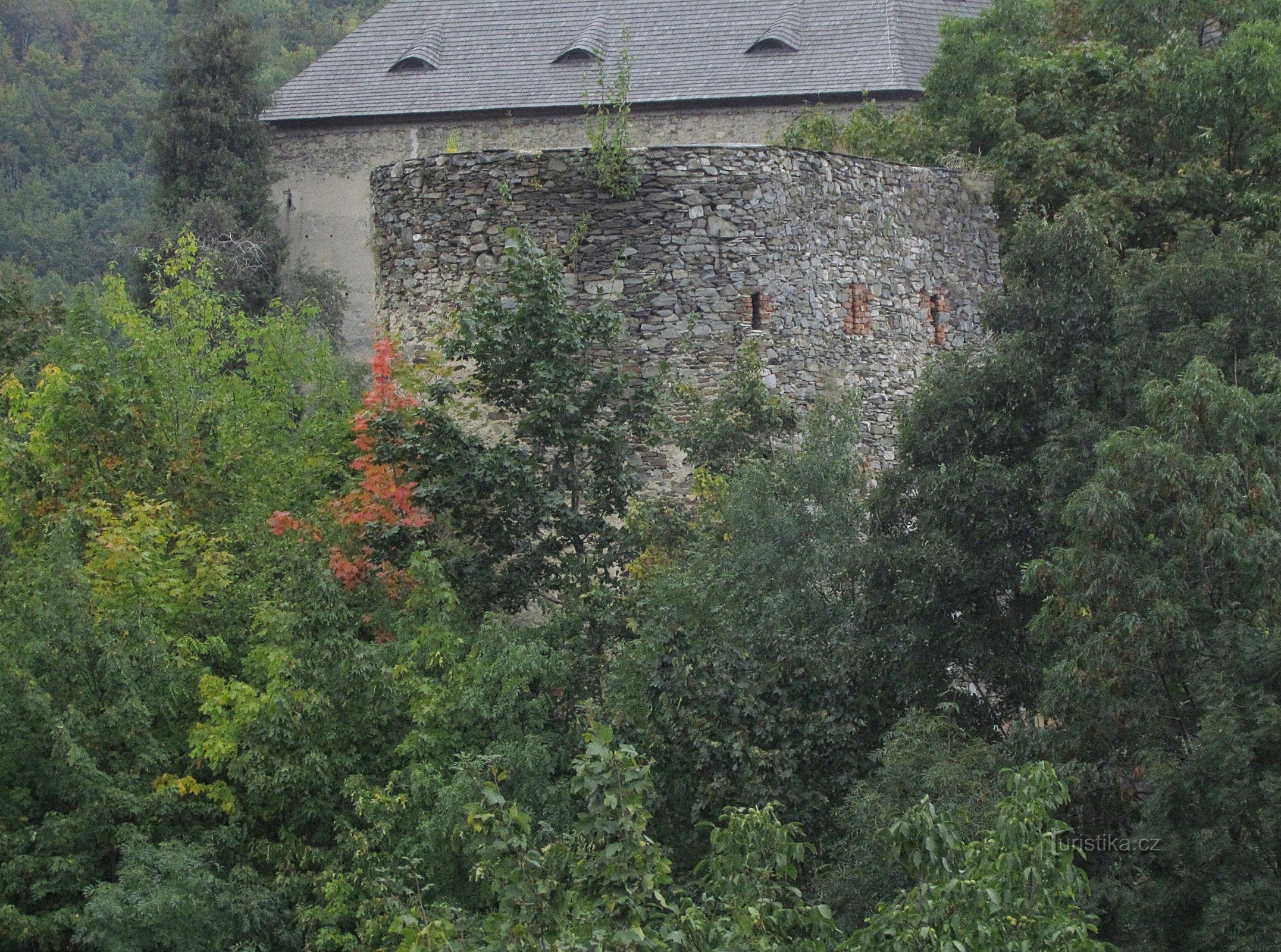 Zaawansowane fortyfikacje Sovinice - wieża Lichtejnštejnka