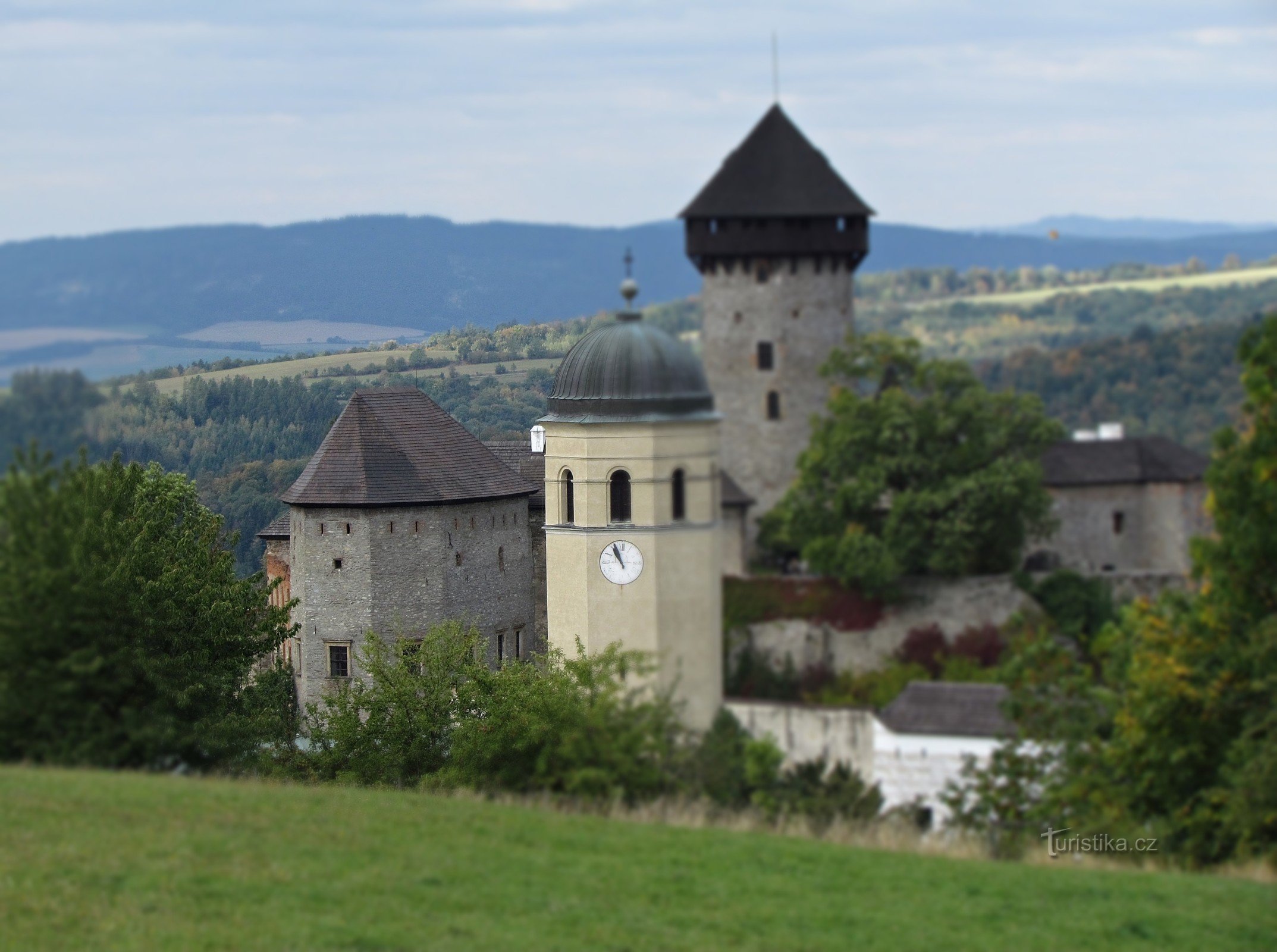 Совінецький