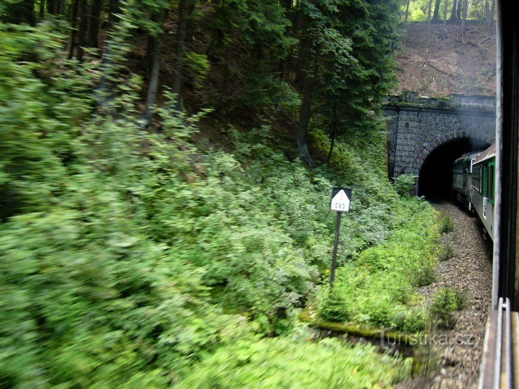 Špičáck tunnel