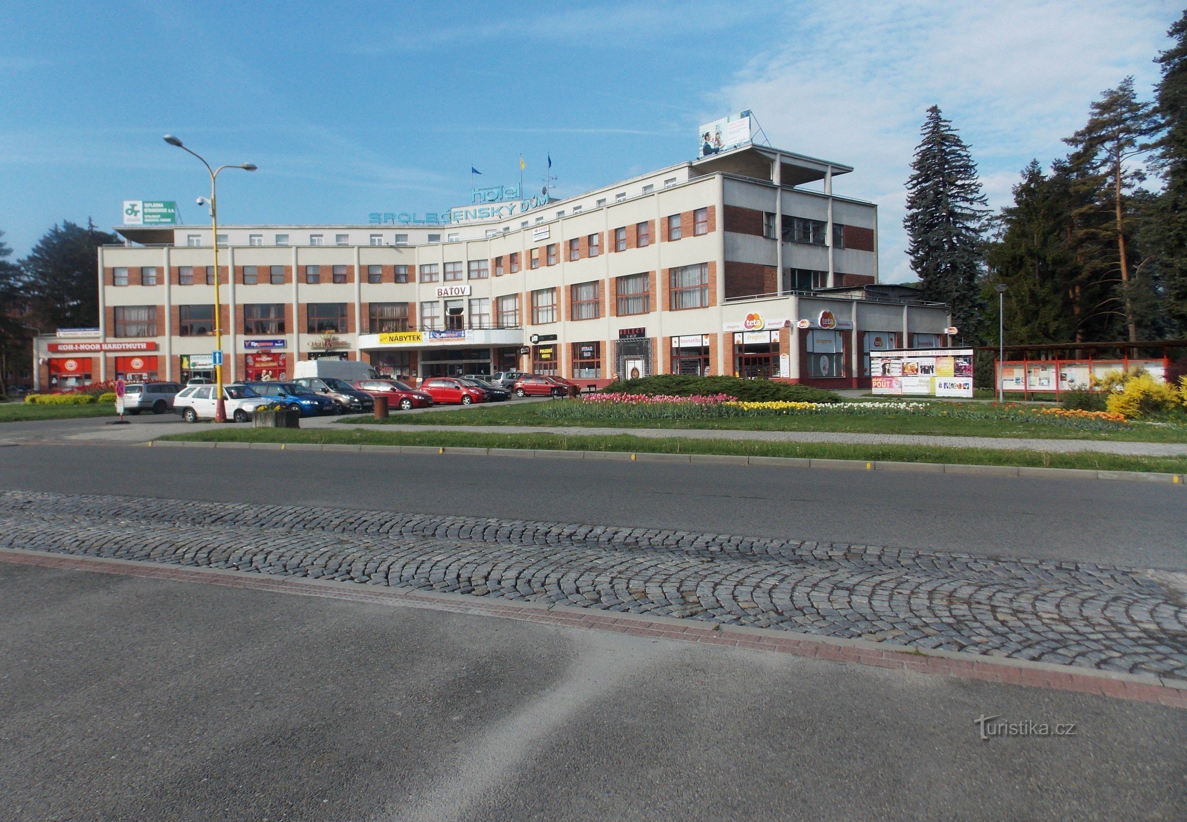 Casa comunitária - Hotel Baťov, Otrokovice