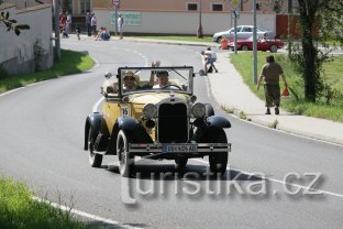 Fête d'août et VII. Vétéran Rallye Kutná Hora
