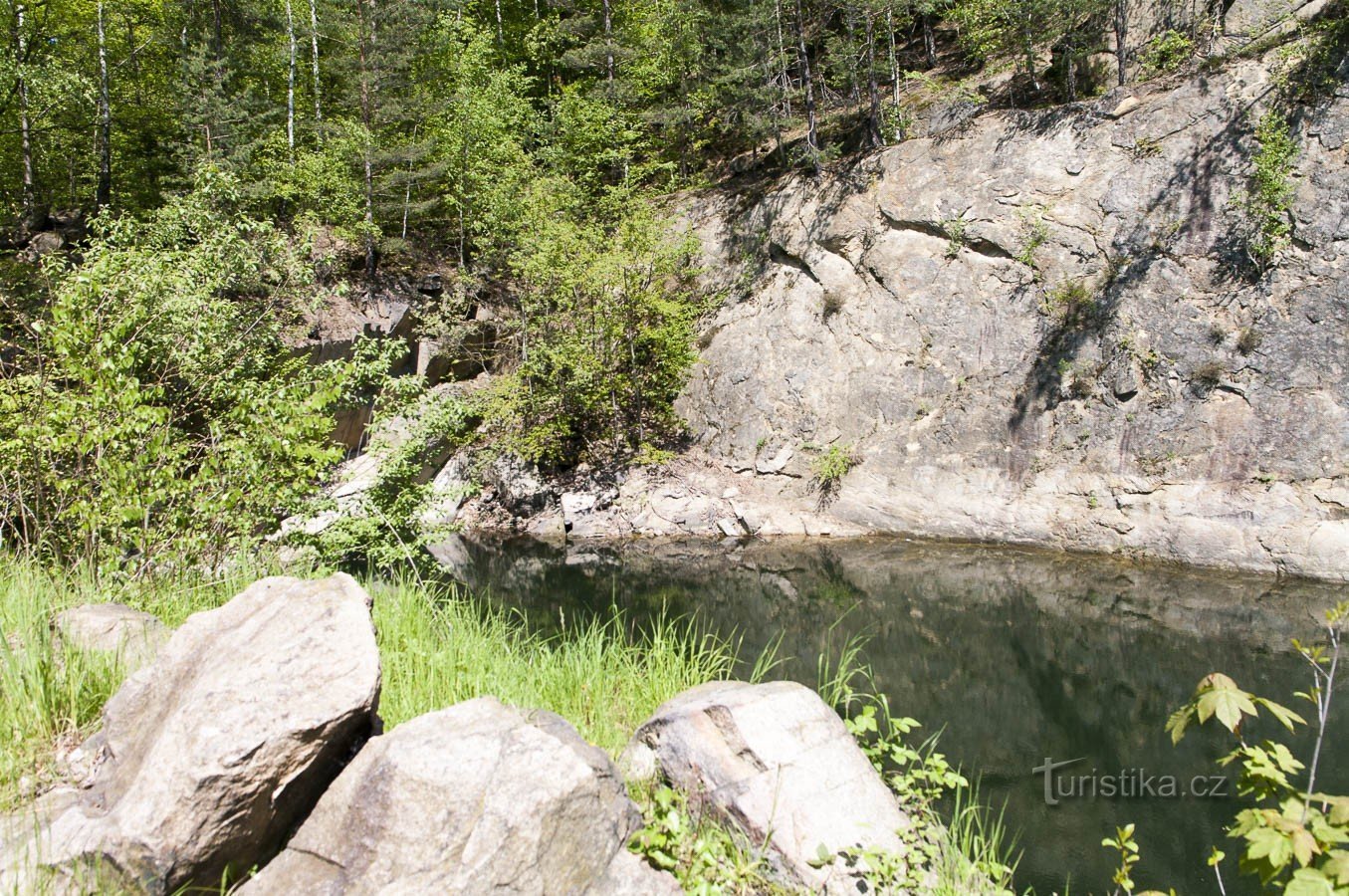 Stará Červená Voda – Baťův quarry