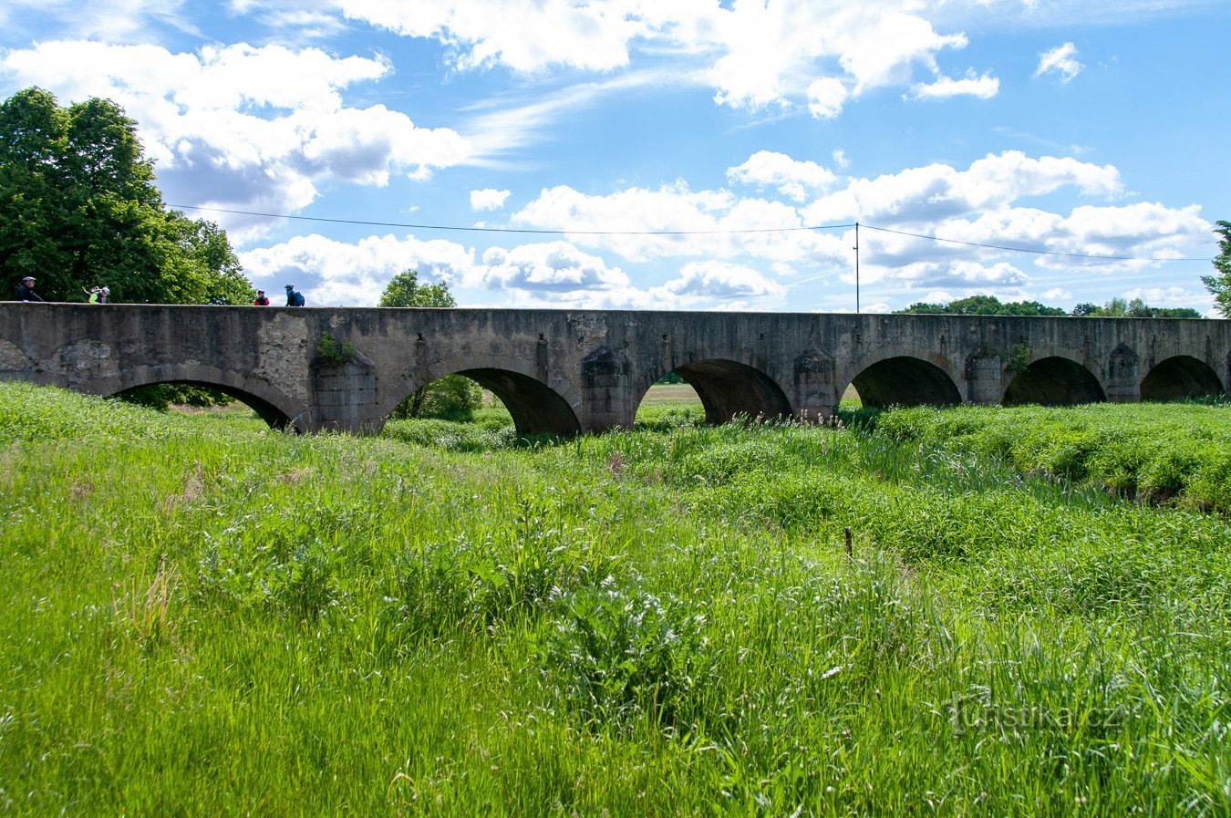 Stará Hlína - stenen brug