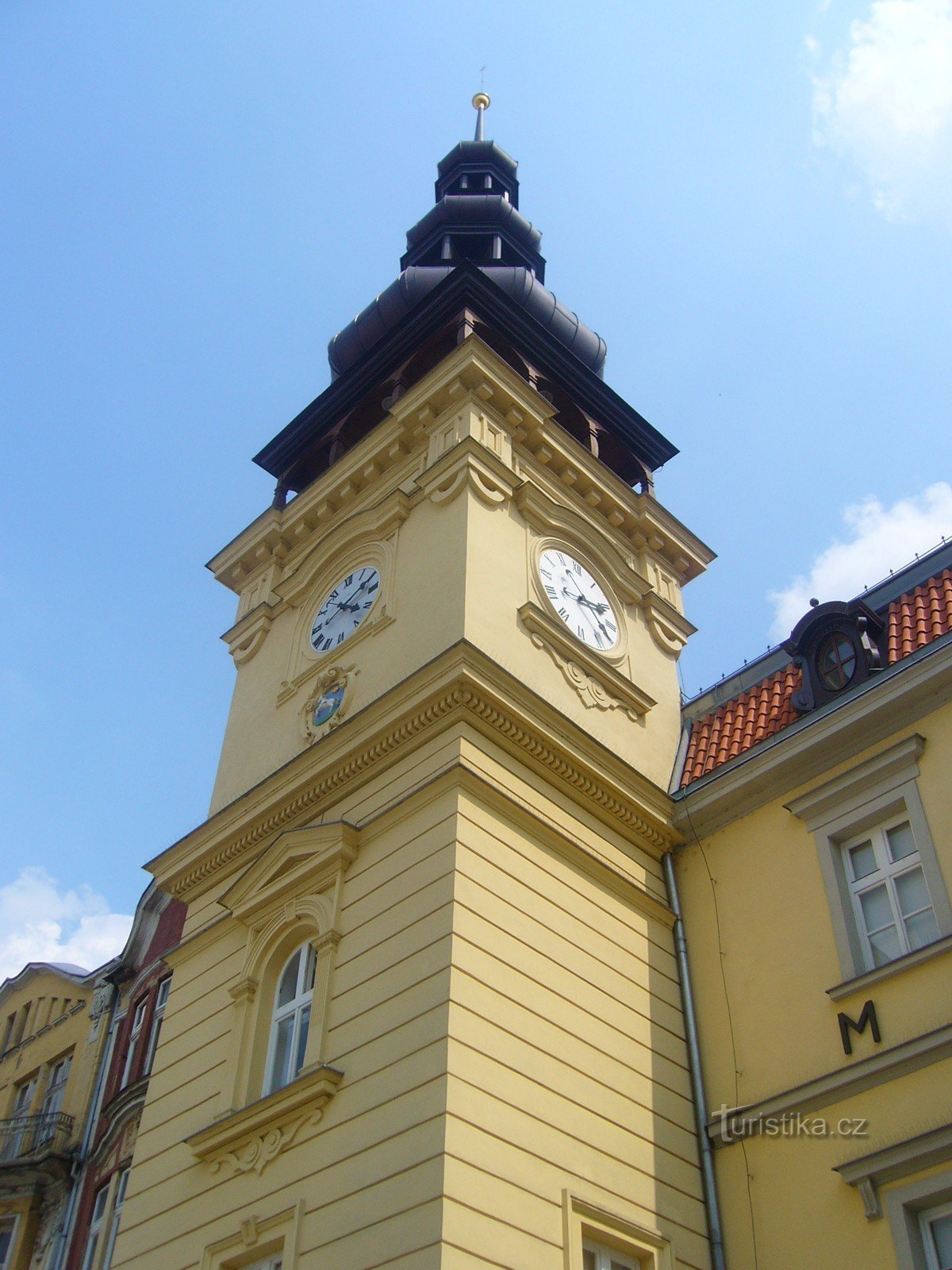 Tòa thị chính cổ