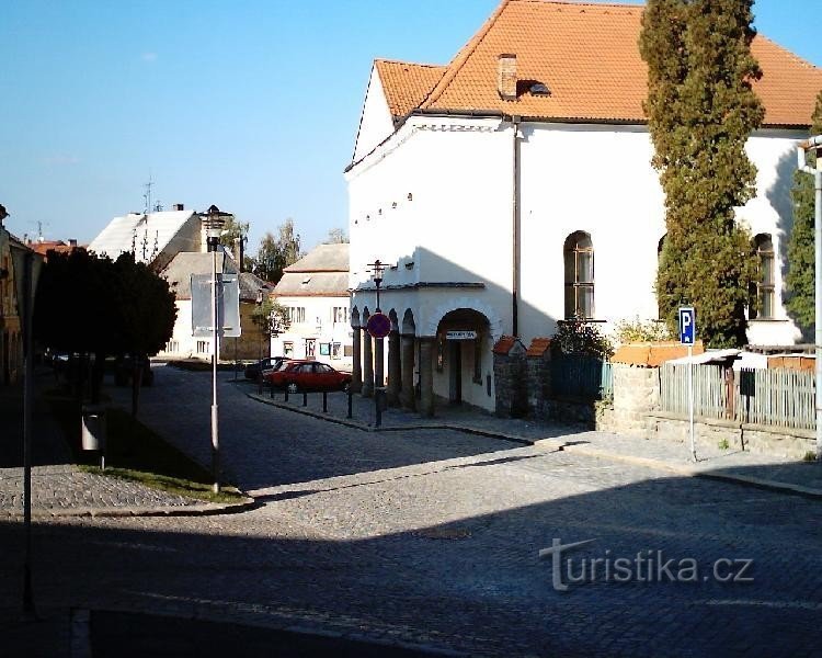 The old synagogue is now a museum