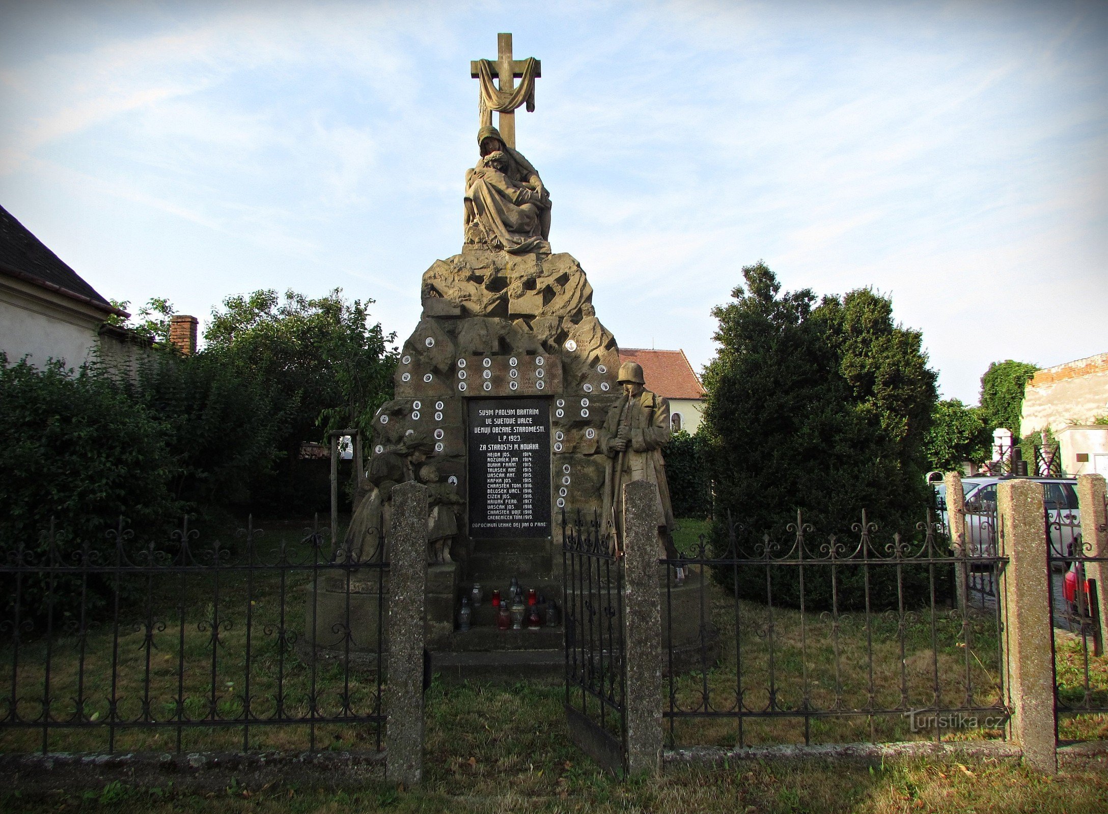 Old Town - Memorial to the victims