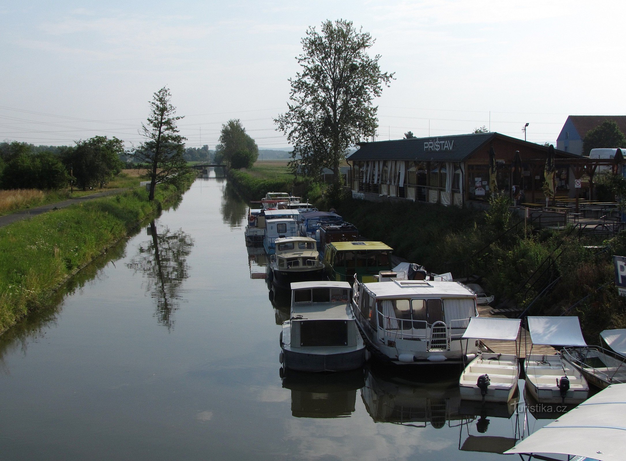 Staré Město - muelle en el canal Baťa