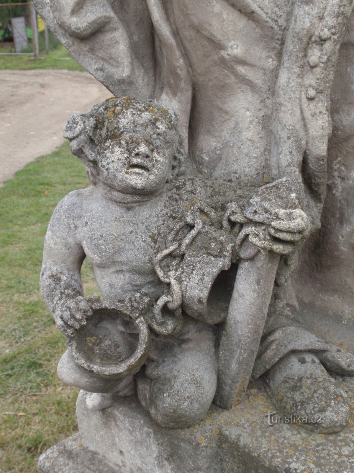 Stareč - estatua de Jan Sarkander