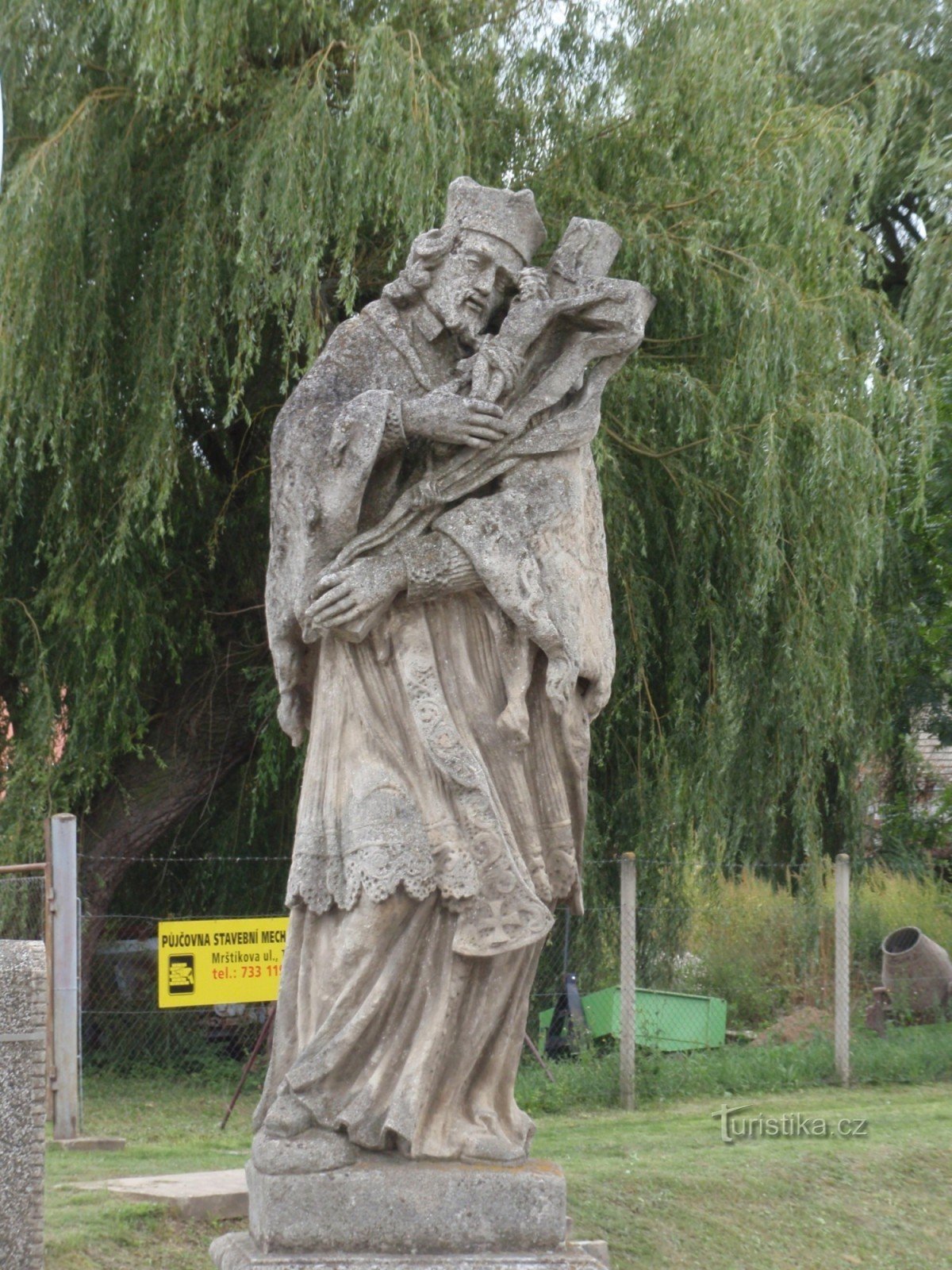 Öreg ember - Szent szobor. Jan Nepomucký