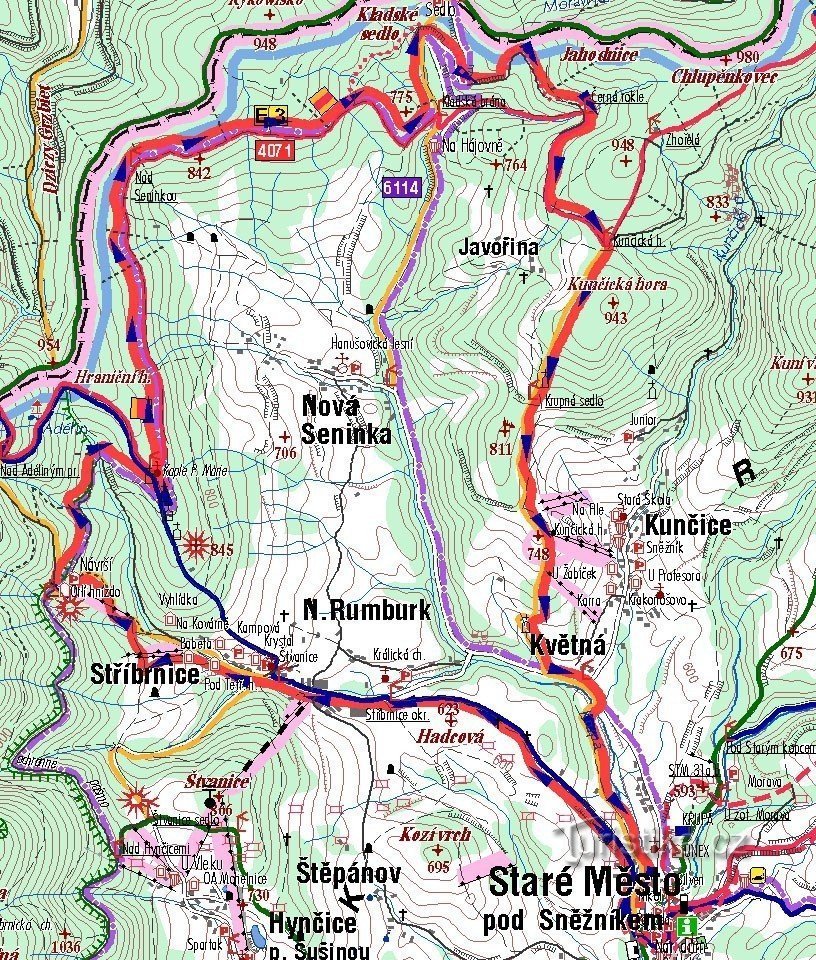 Die Altstadt auf Langlaufskiern, Teil der Skiautobahn Jesenice