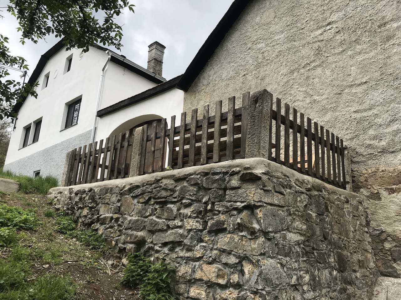 Ferme près de Potok Sudslavice