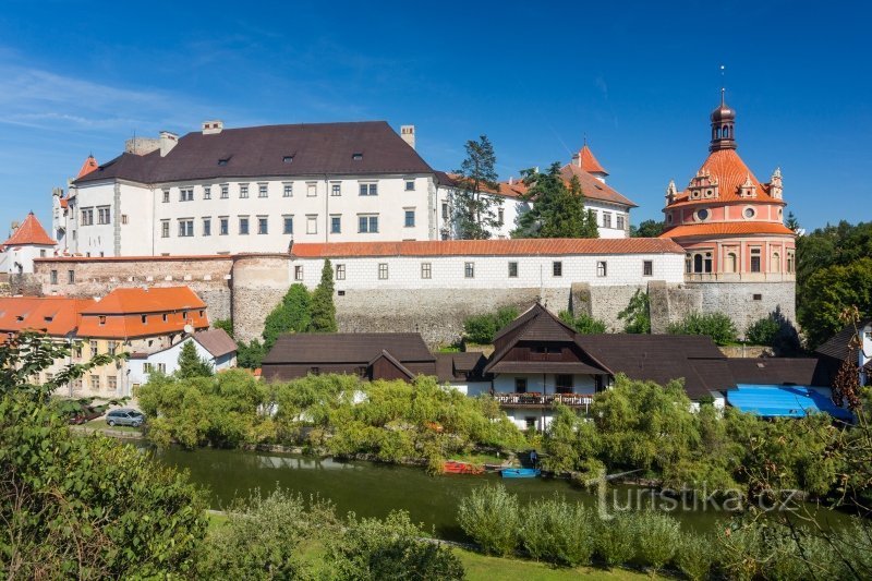 Državni grad in dvorec