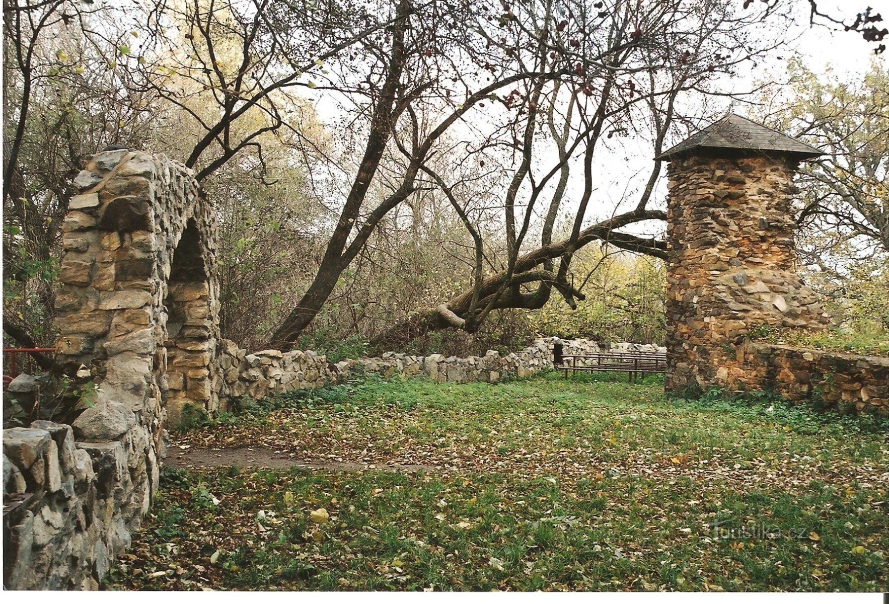 Štěměchy - water fortress