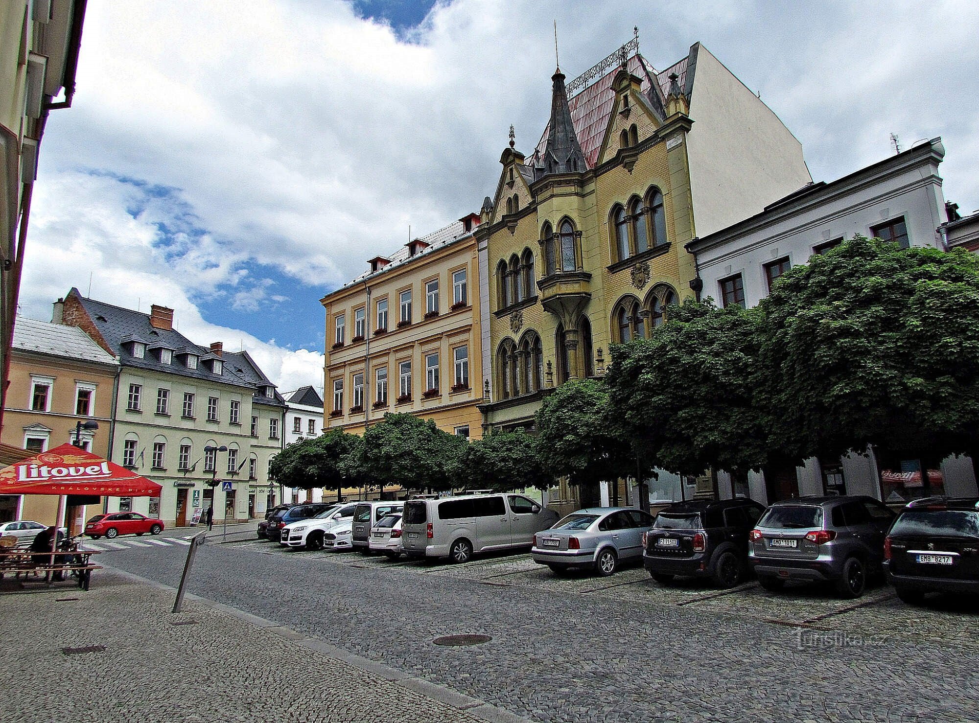 Šternberk - Radniční gatan