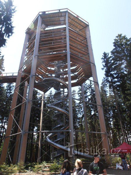 Trädtoppsleden Lipno - torn