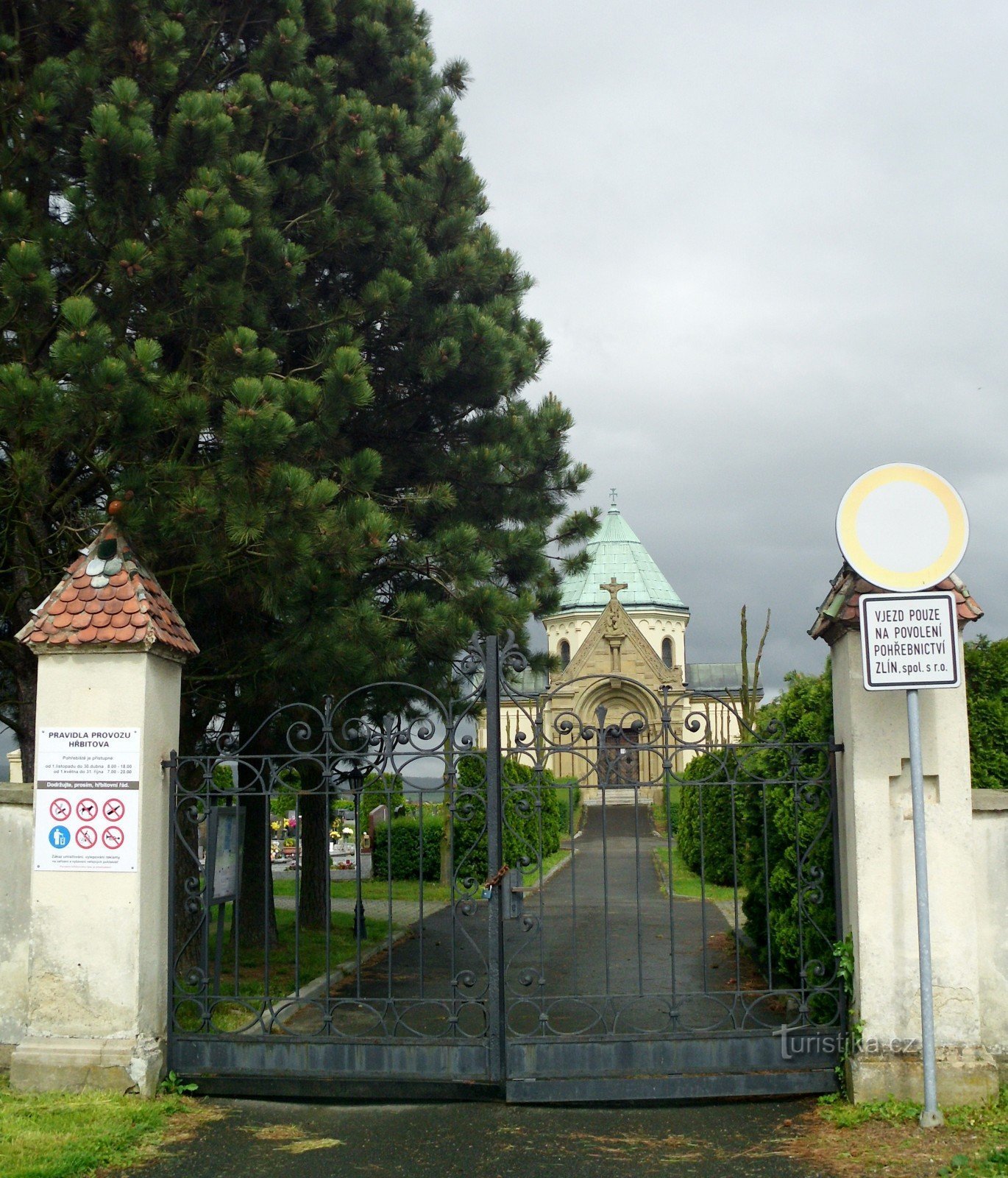 Štípa (Zlín) - Grabmal der Familie Seilern