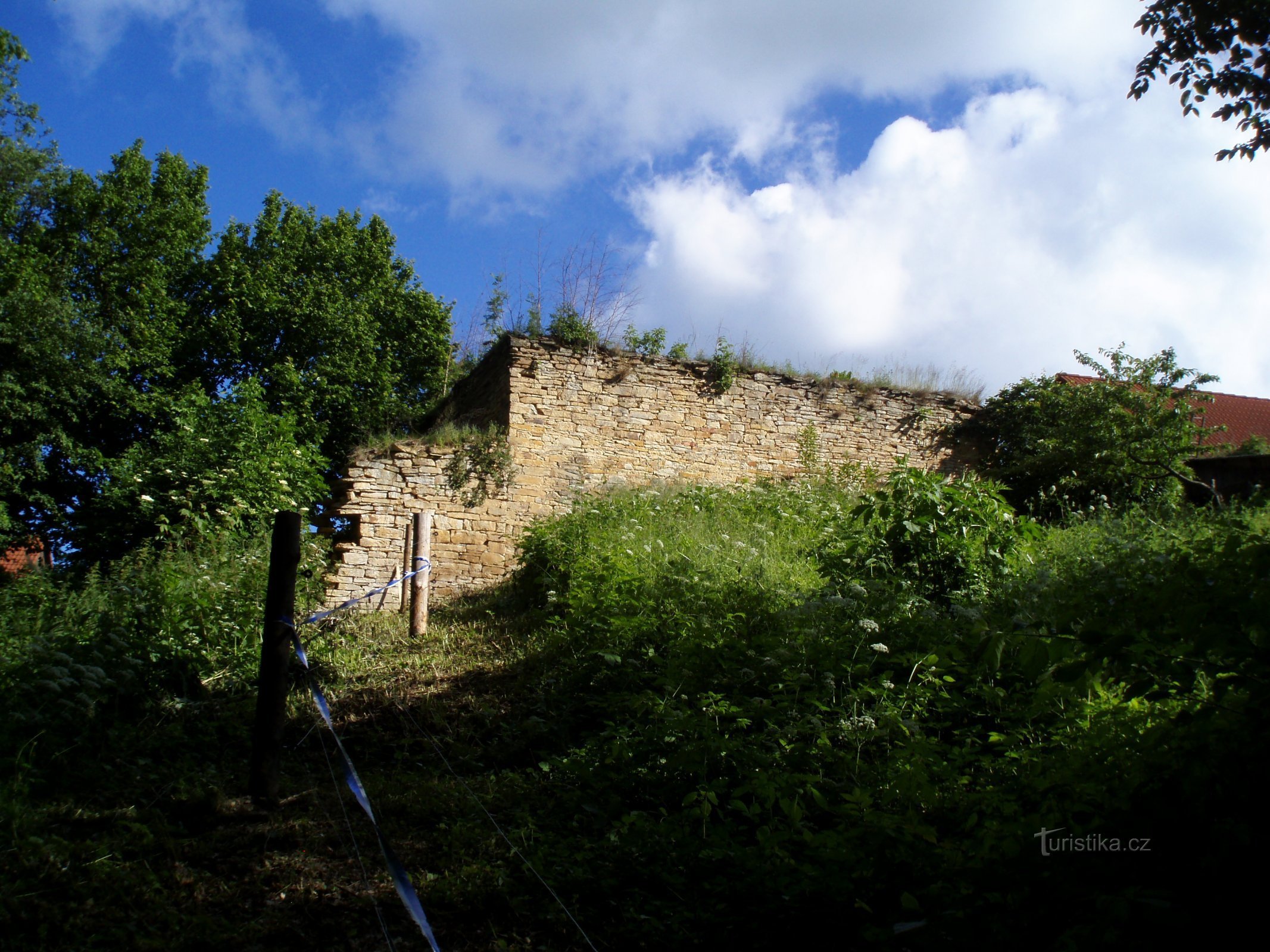 Barn at No. 1 (Litoboř)