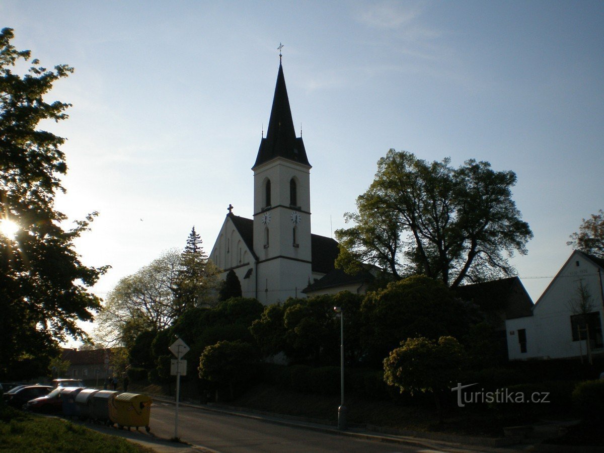 Stodůlky - église de St. Jacob le Majeur