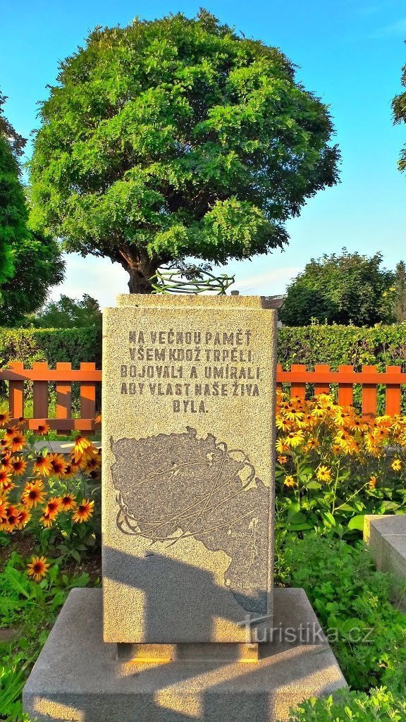 STOJICE-MEMORIAL A LOS CAÍDOS