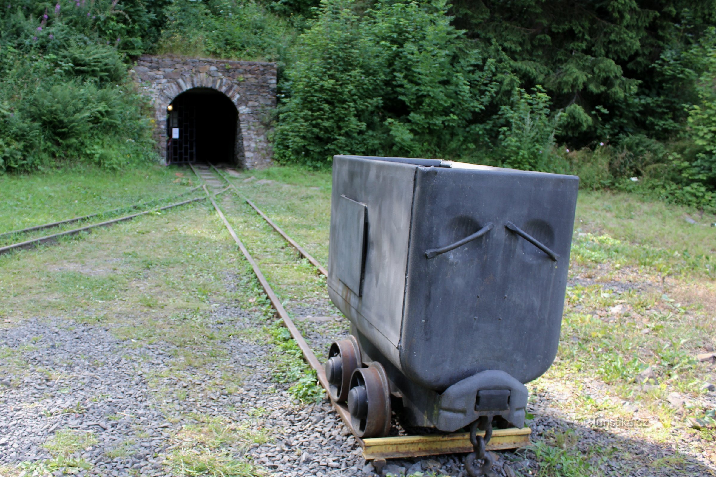 Tunnel Nr. 1 – Jáchymov – Einfahrt