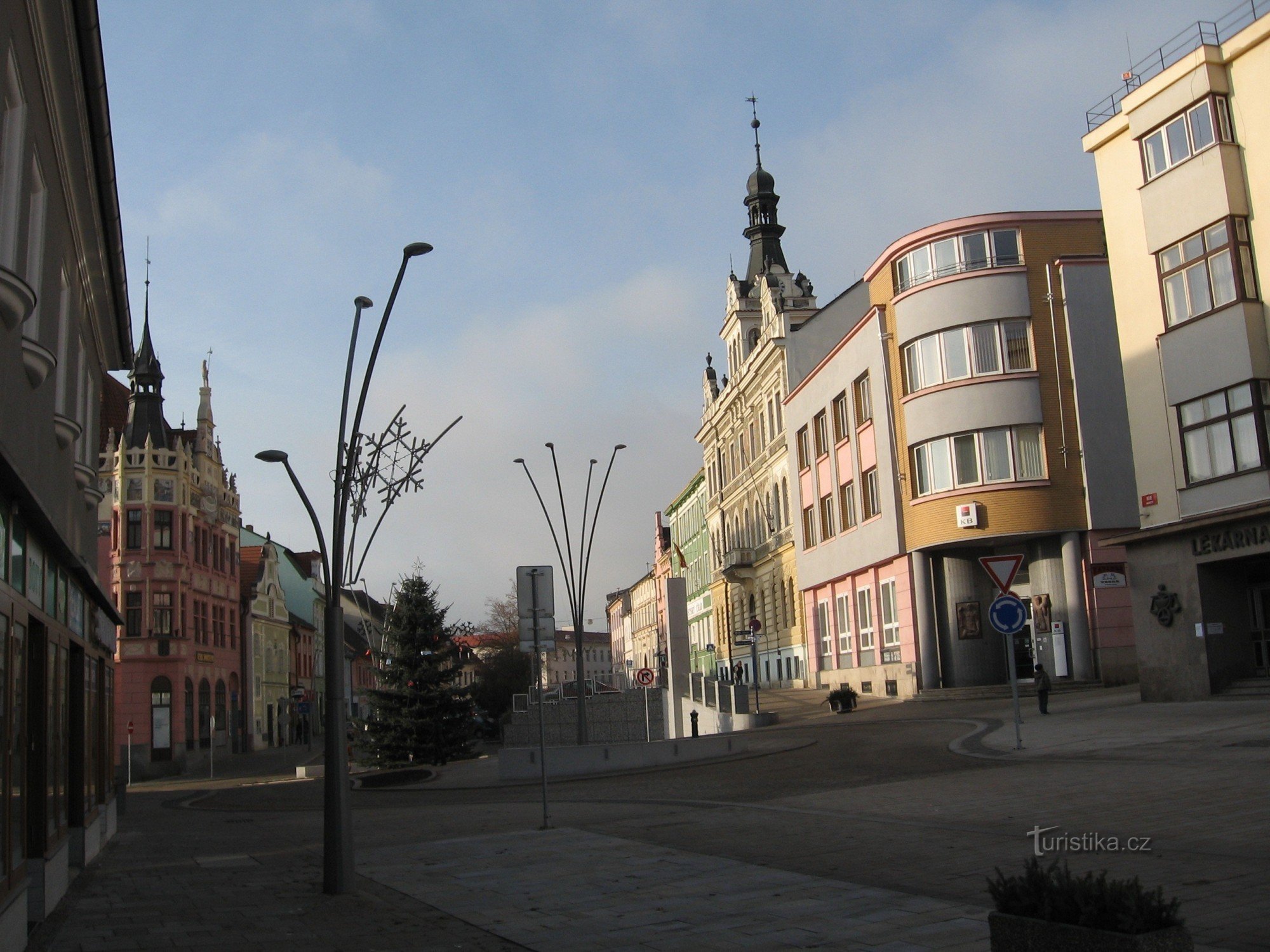 STRAKONISK SQUARE