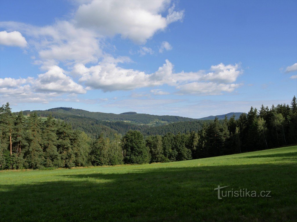 Stráže och Svatobor från SW