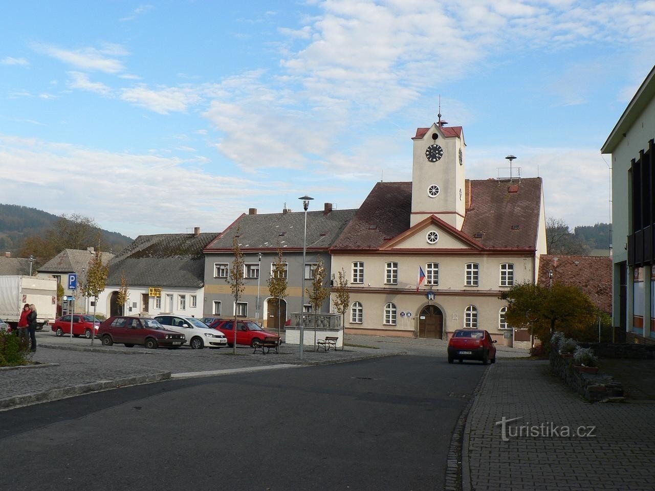 Strážov, town hall