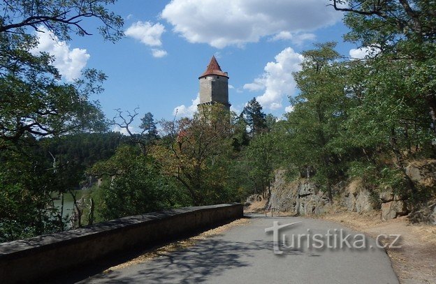 Mittelalterliche Burg Zvíkov