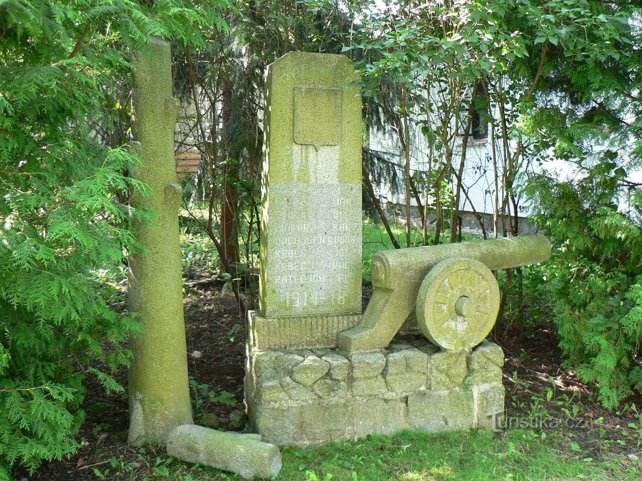 Streziměř, monumentul celor căzuți