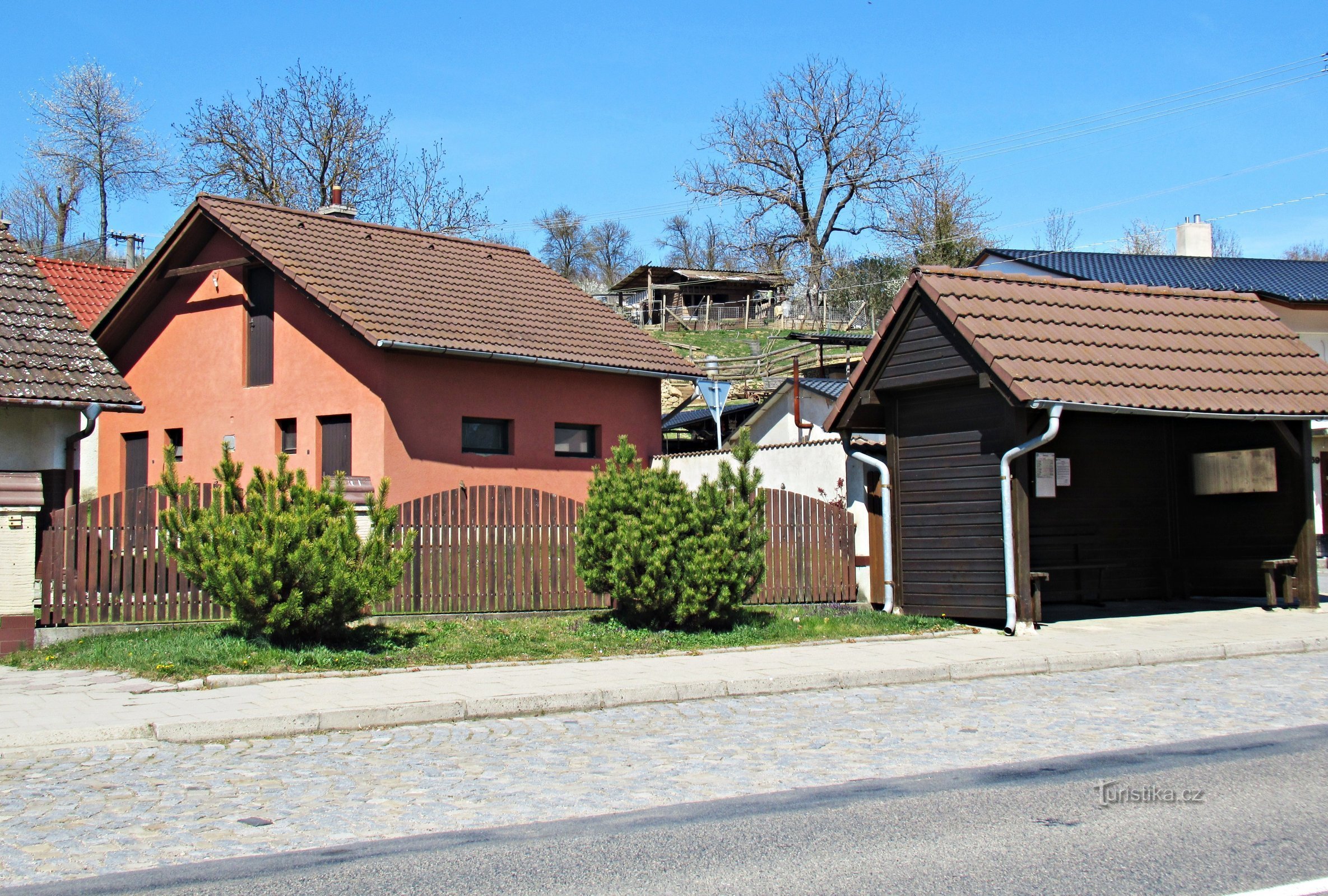 Stříbrnice, vas, ki se nahaja v Slovácko in pogled na vas