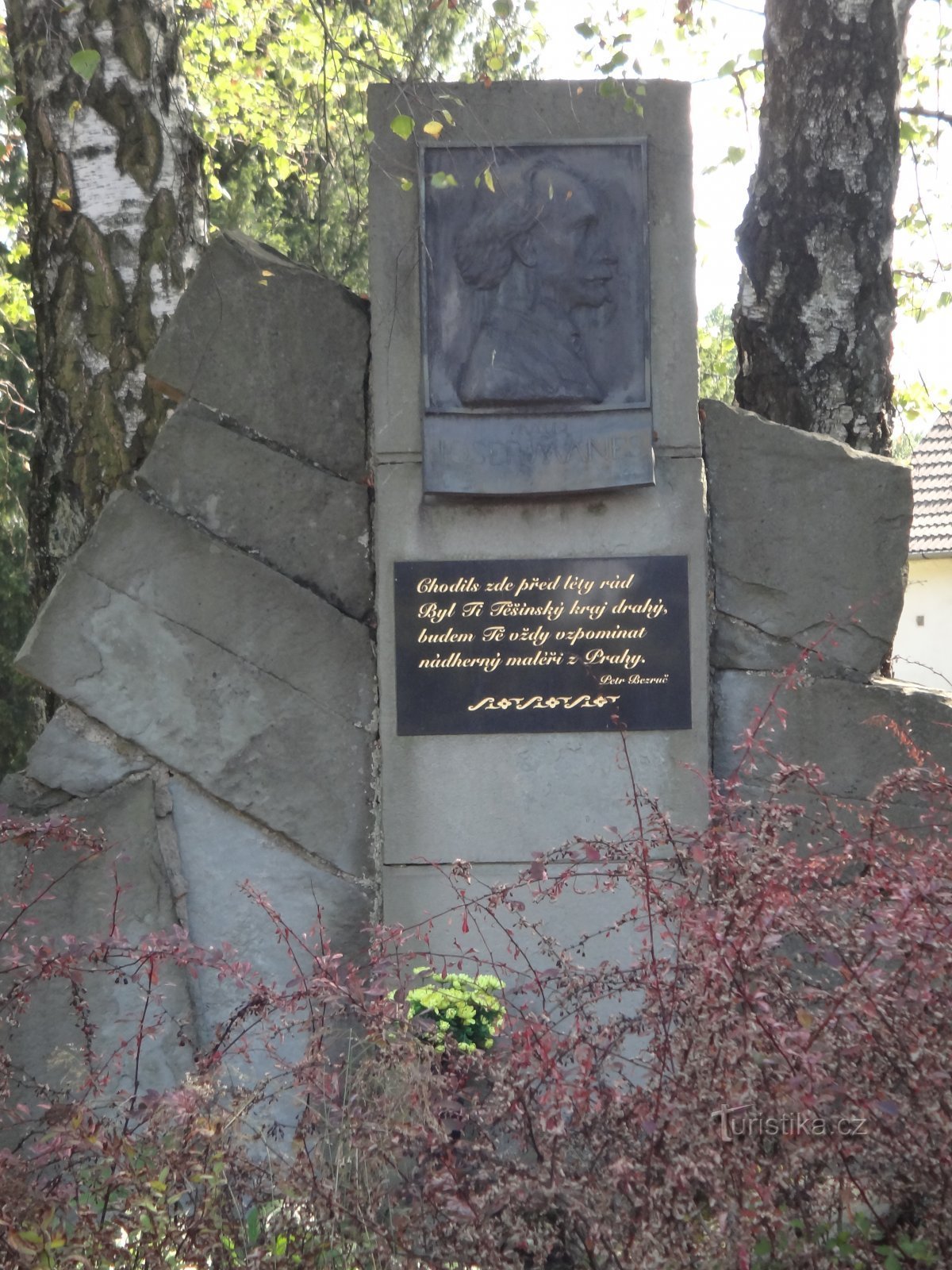 Strítež - spomenik Josefu Mánesu